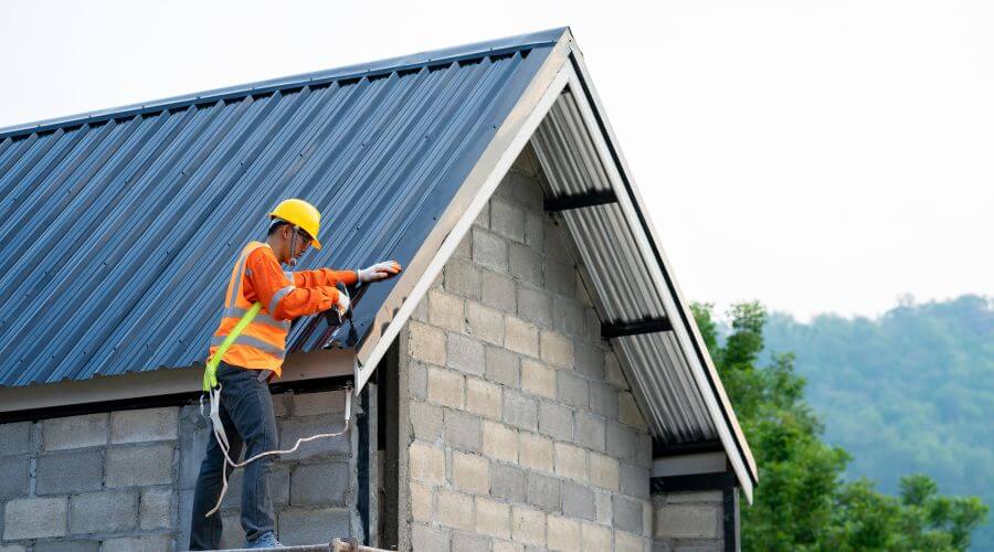 Professional Flat Roofing Installation in Pittsburg, KS